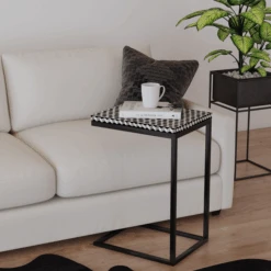 Howell Accent Table -Cheap Interior Store webimage 601916525 5